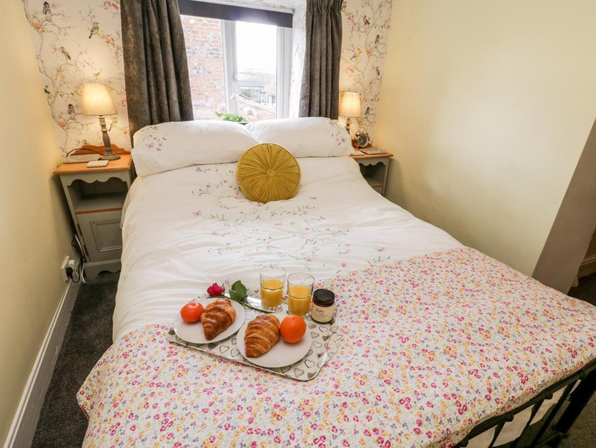 The Lodge Whitby Buitenkant foto